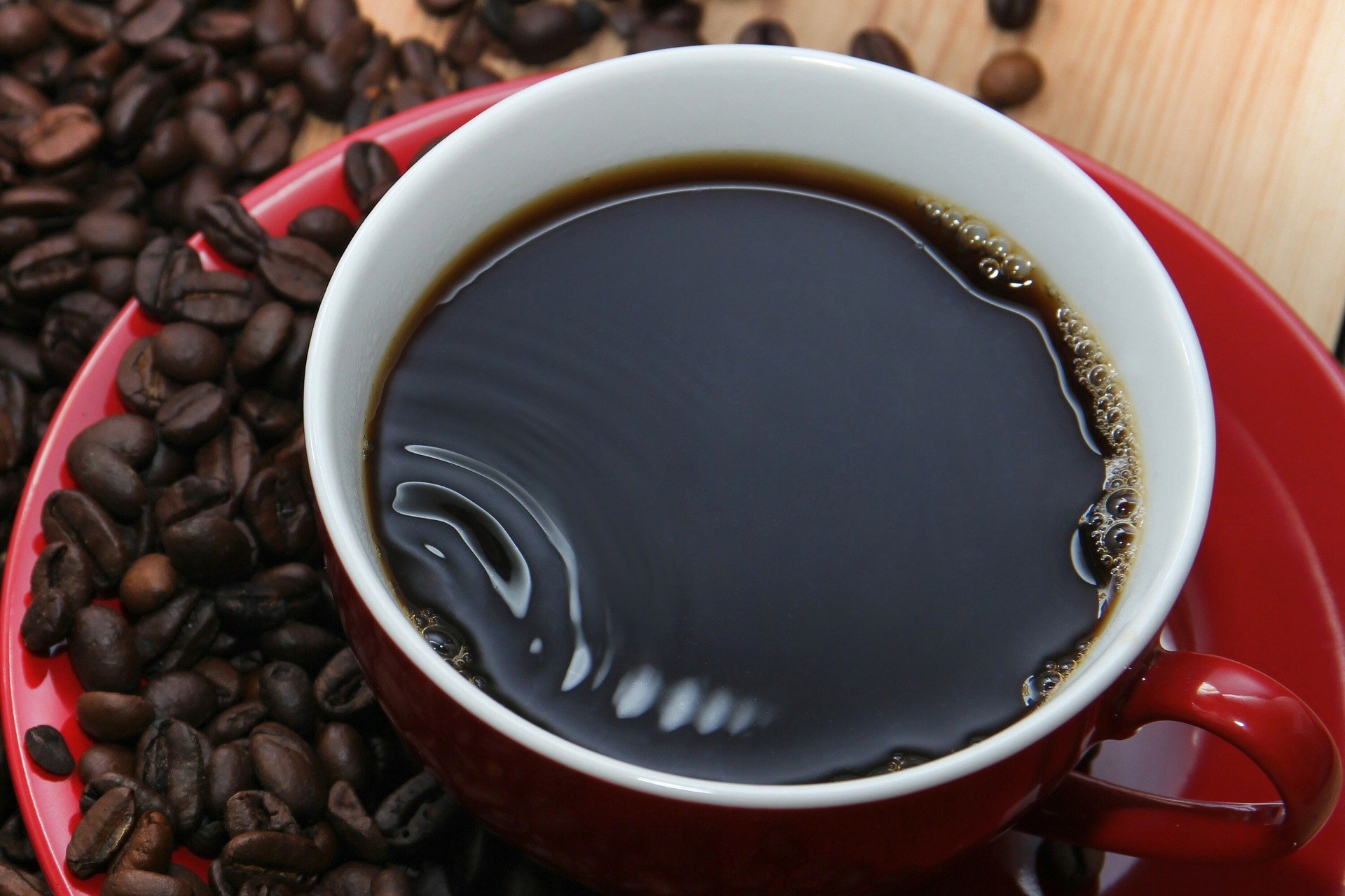 auf dem Bild ist eine Tasse Kaffee zu sehen